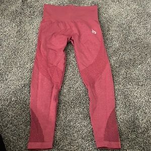 Pink athletic leggings